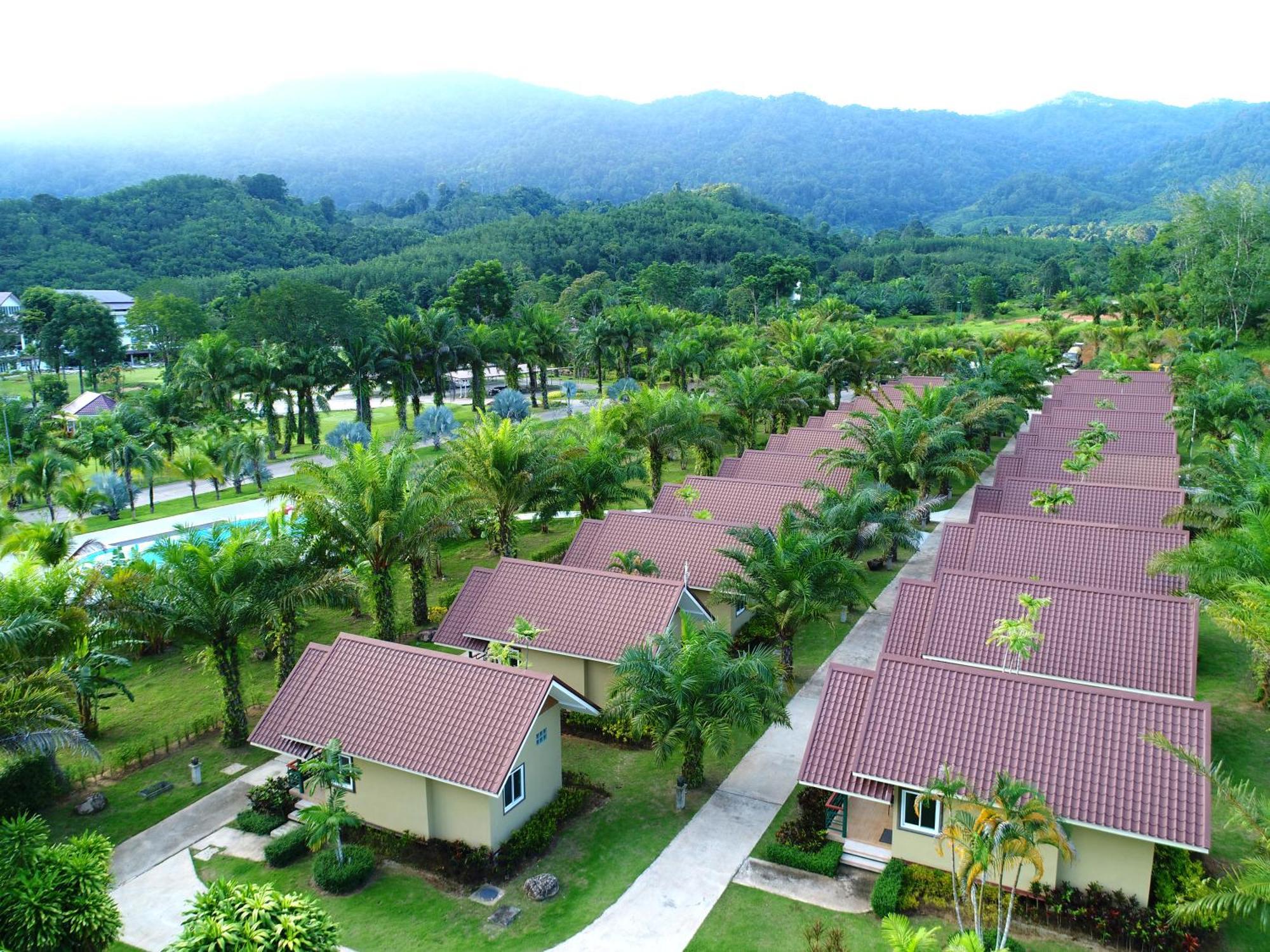 Katathong Golf Resort & Spa Phang Nga Ngoại thất bức ảnh